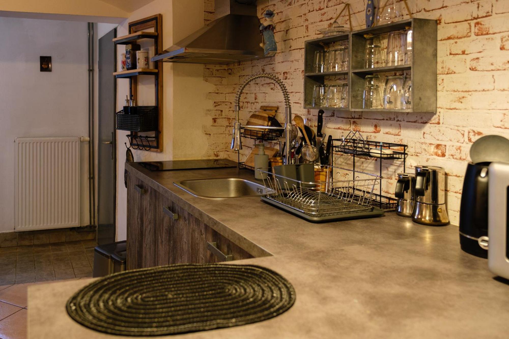 Lovely Nest Apartment *